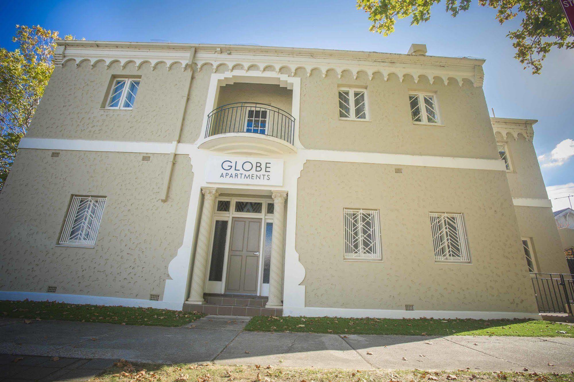 Globe Apartments Wagga Wagga Exterior photo